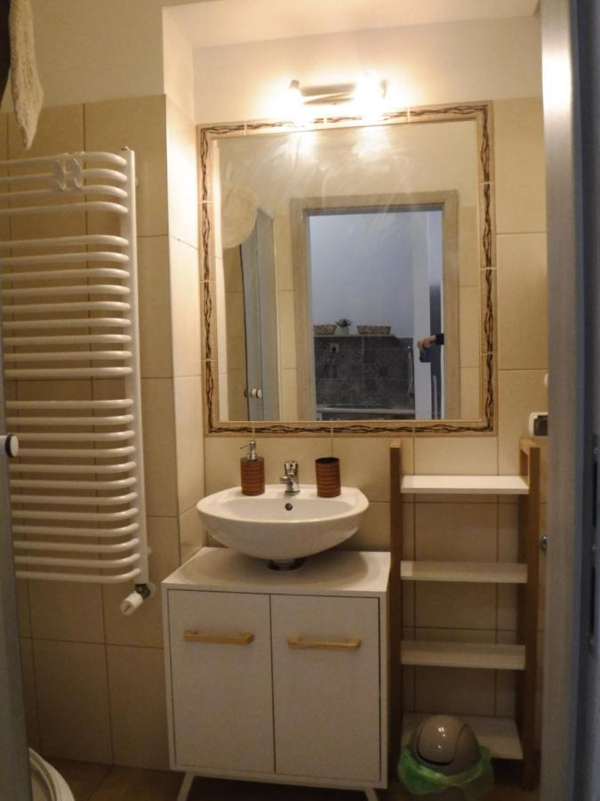 Ayla Flat Apartment Krakow Bagian luar foto